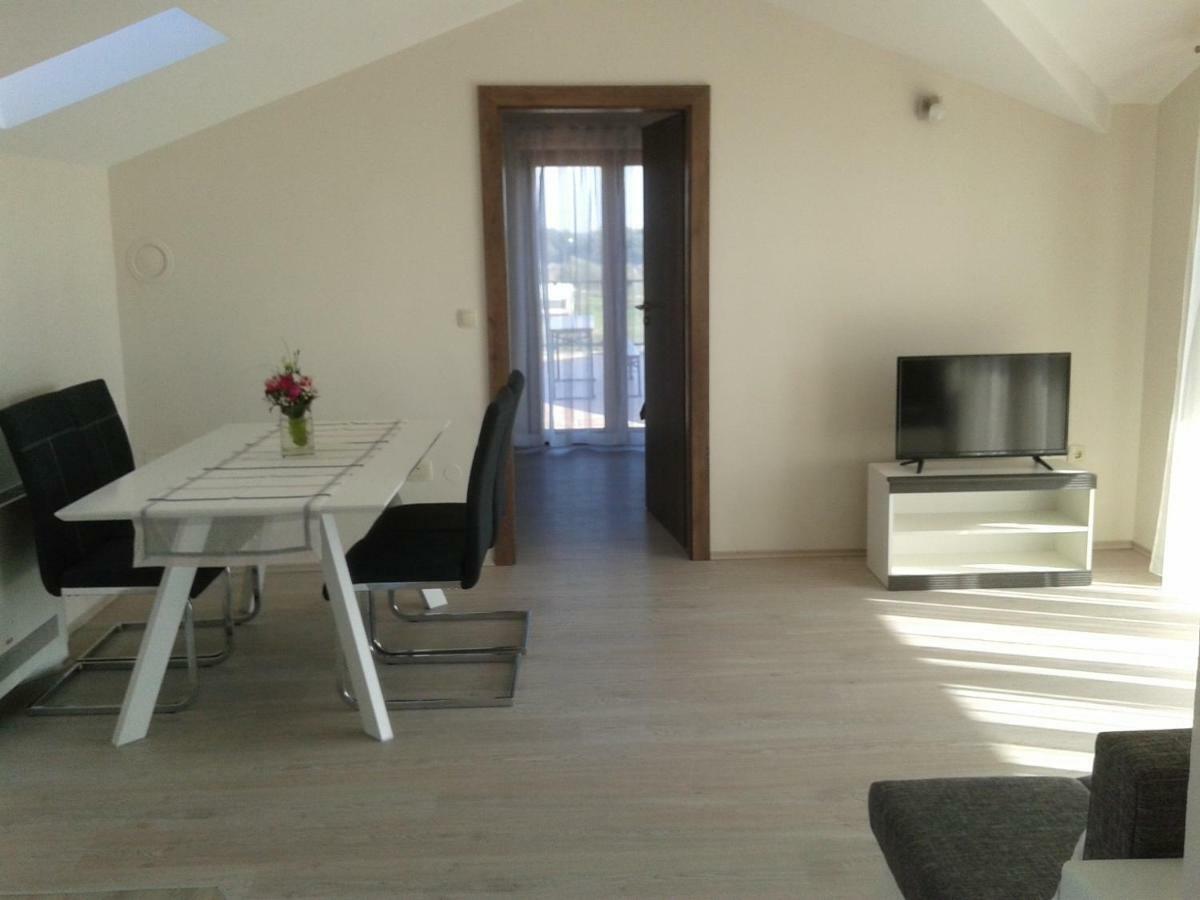 Anastazia Apartment Kožino Екстериор снимка
